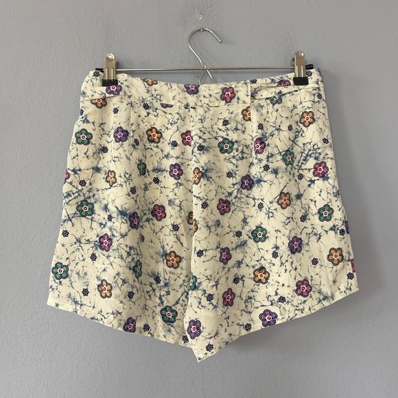 Nieves Lavi Floral Print High Waisted Silk Shorts Size 4 - Picture 5 of 7